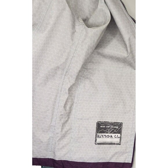 The North Face Girls Large Venture Jacket Purple Waterproof Hooded EUC - Picture 5 of 12